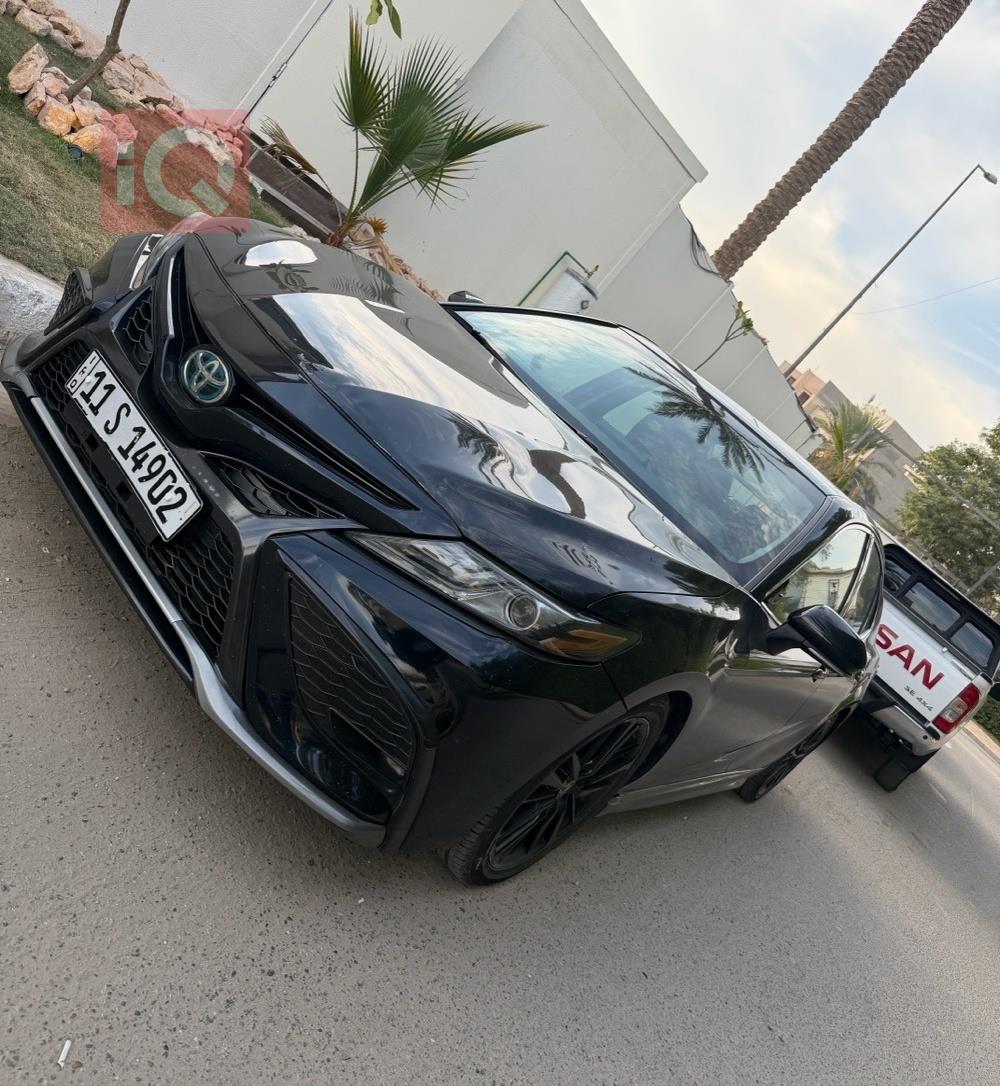 تۆیۆتا کامری